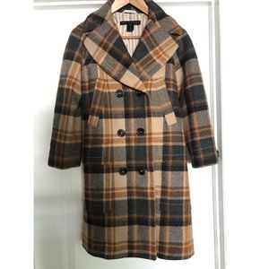 Women’s plaid coat